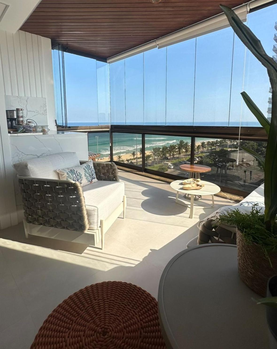 Lindo Apto No Melhor Lugar Da Barra Da Tijuca! Com Uma Vista De Tirar O Folego, Frente Para O Mar! Totalmente Equipado E Decorado Ao Lado Dos Melhores Hoteis E Quiosques Da Barra! Portaria 24H, Piscina, Sauna, Jacuzzi, Academia, Garagem, Wi-Fi, Lavan Rio de Janeiro Dış mekan fotoğraf