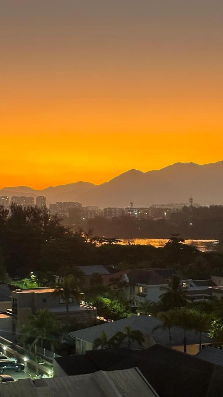 Lindo Apto No Melhor Lugar Da Barra Da Tijuca! Com Uma Vista De Tirar O Folego, Frente Para O Mar! Totalmente Equipado E Decorado Ao Lado Dos Melhores Hoteis E Quiosques Da Barra! Portaria 24H, Piscina, Sauna, Jacuzzi, Academia, Garagem, Wi-Fi, Lavan Rio de Janeiro Dış mekan fotoğraf