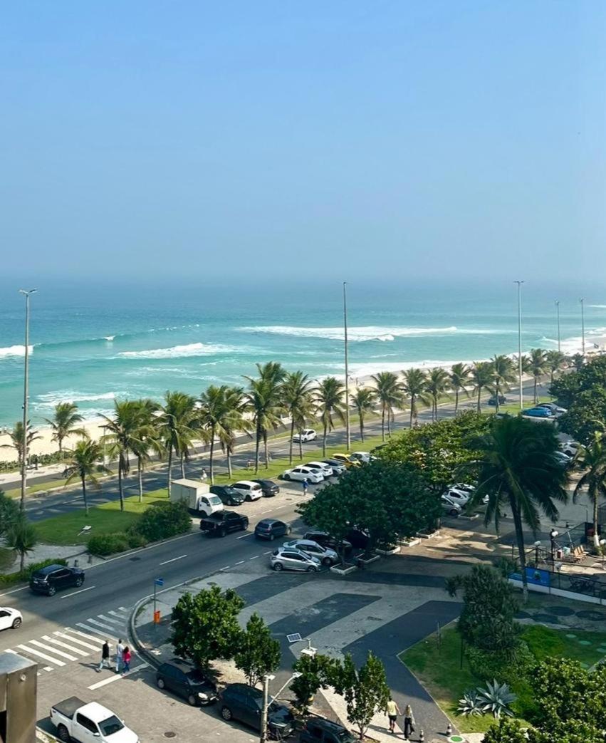 Lindo Apto No Melhor Lugar Da Barra Da Tijuca! Com Uma Vista De Tirar O Folego, Frente Para O Mar! Totalmente Equipado E Decorado Ao Lado Dos Melhores Hoteis E Quiosques Da Barra! Portaria 24H, Piscina, Sauna, Jacuzzi, Academia, Garagem, Wi-Fi, Lavan Rio de Janeiro Dış mekan fotoğraf